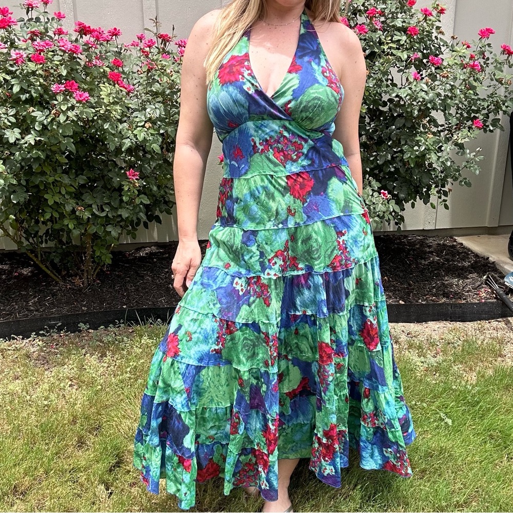Size 6 halter garden dress